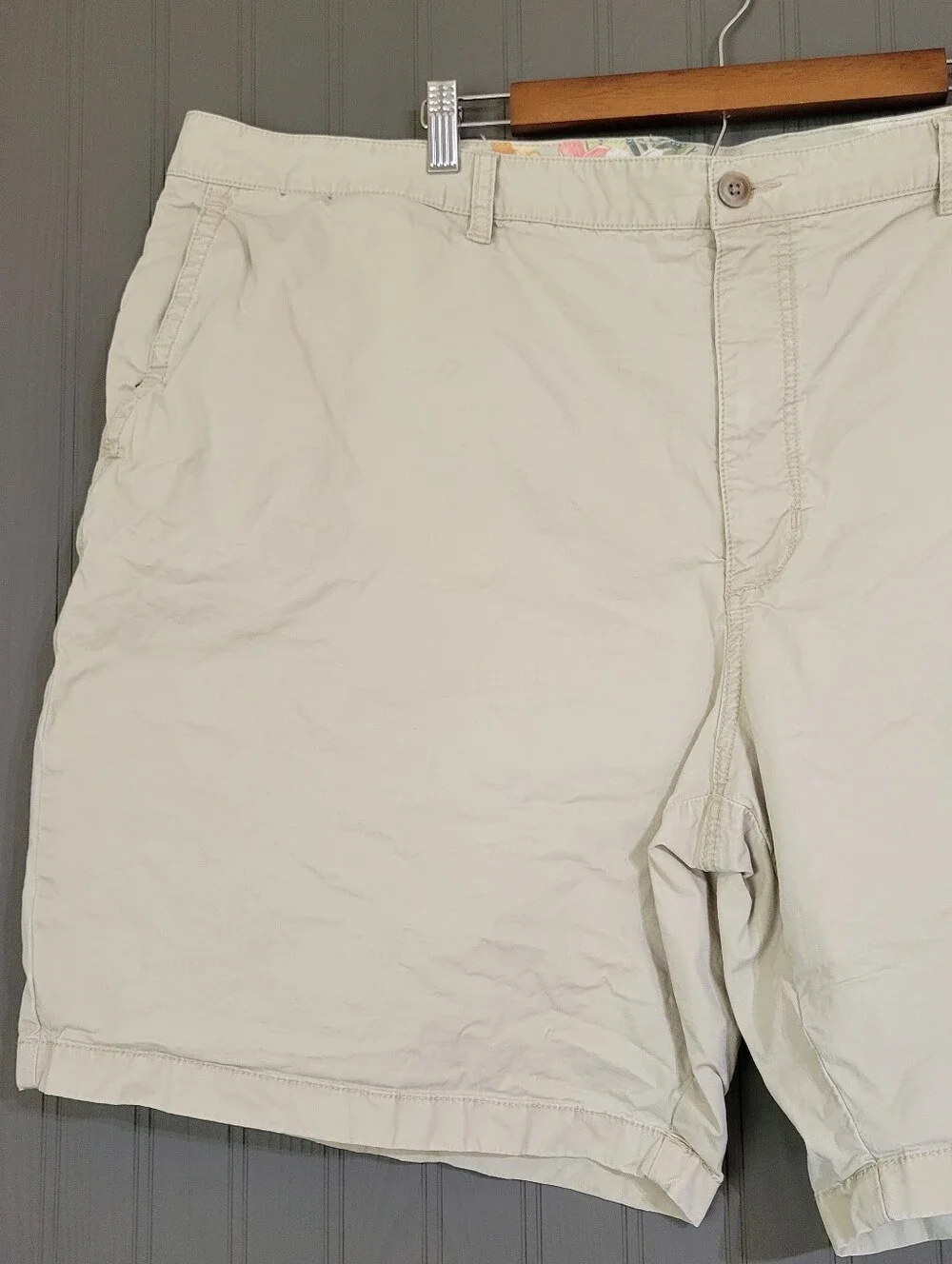 Tommy Bahama Chino Shorts Flat Front Cotton Khaki Men's 46R 9